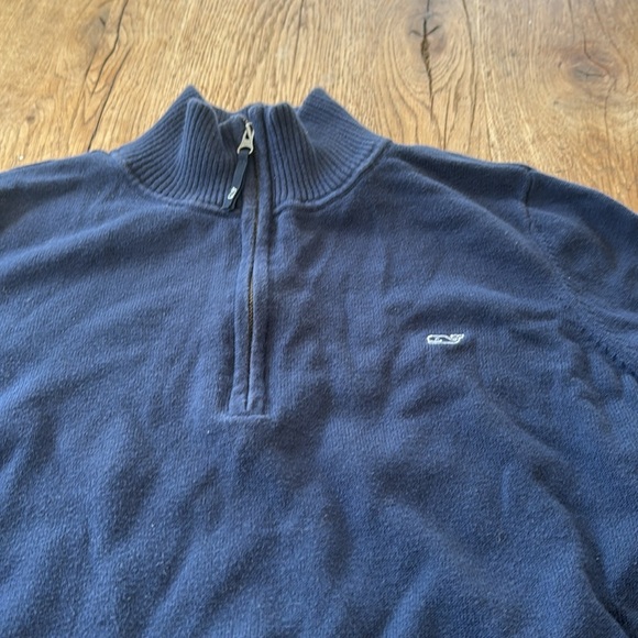 Vineyard Vines Quarter-Zip Sweater Large Boys - Picture 2 of 3